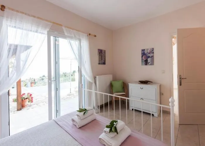 Daphne Willa Pelekas